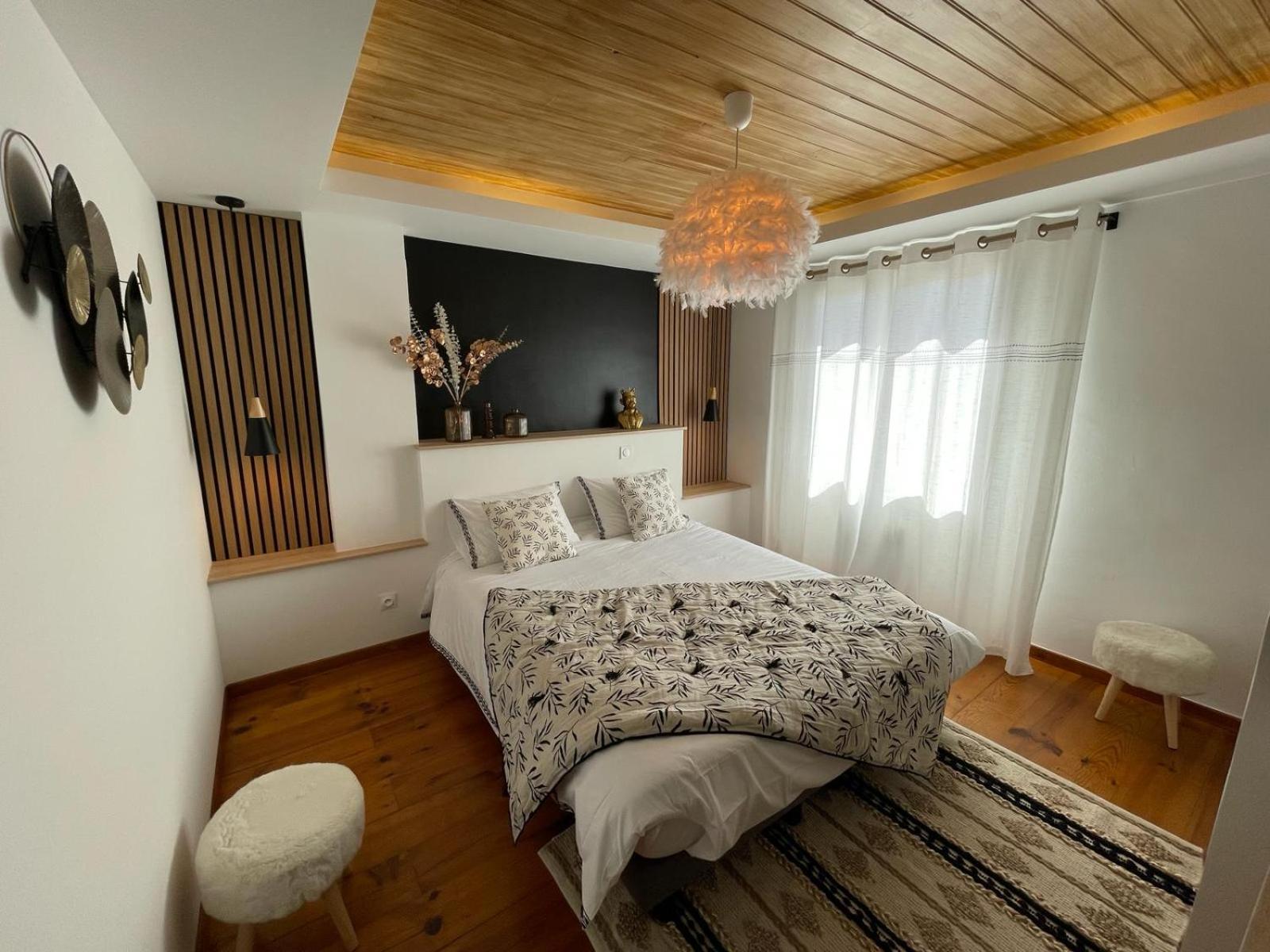 Maison Cosy, 2 Chambres, Adossee Aux Remparts Ег-Морт Екстер'єр фото